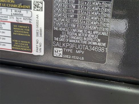 New 2026 Land Rover Range Rover SE image 22