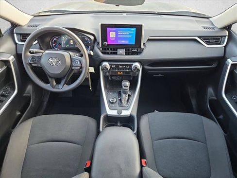 Used 2025 Toyota RAV4 LE AWD/4WD image 16