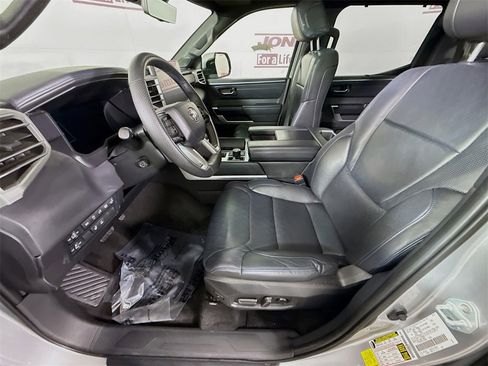 Used 2024 Toyota Tundra Platinum image 27