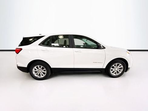 Used 2021 Chevrolet Equinox LS FWD image 5