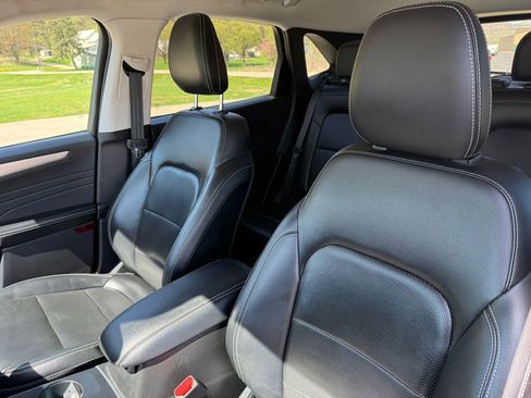 Used 2022 Ford Escape SEL FWD image 20