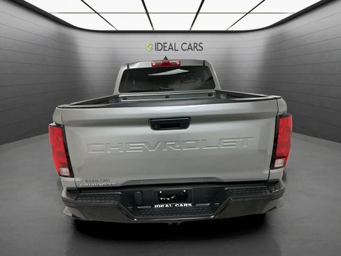 Used 2023 Chevrolet Colorado W/T RWD image 6