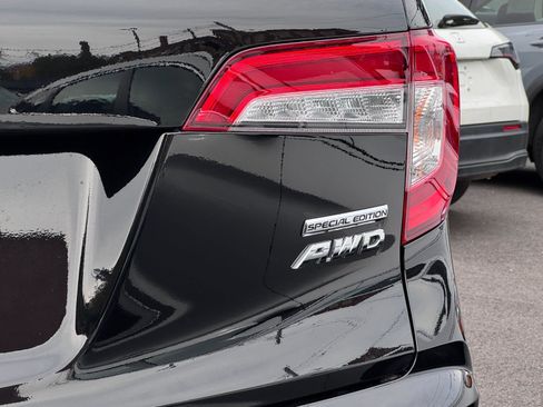 Used 2022 Honda Pilot Special Edition image 7