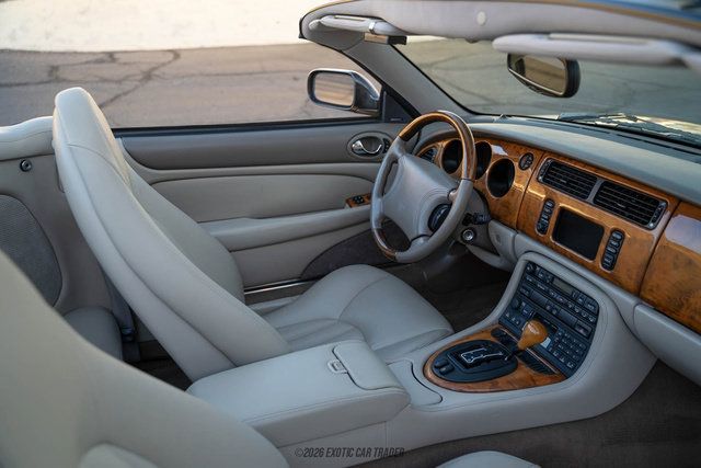 Used 2000 Jaguar XK8 Convertible RWD image 49