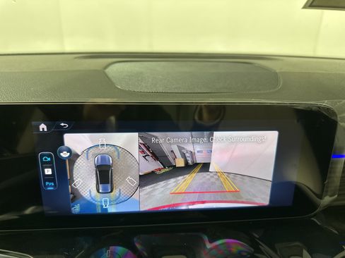 New 2026 Mercedes-Benz GLB 250 4MATIC image 17