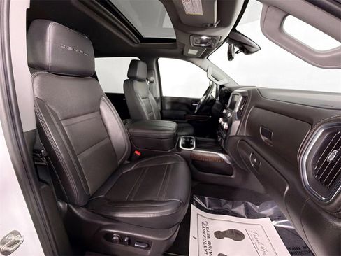 Used 2023 GMC Sierra 3500 Denali w/ Denali Ultimate Package image 26