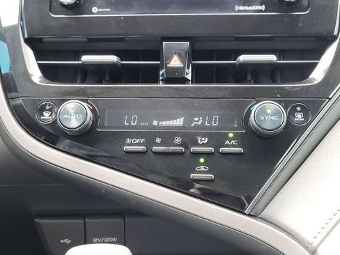 Used 2023 Toyota Camry LE AWD/4WD image 18