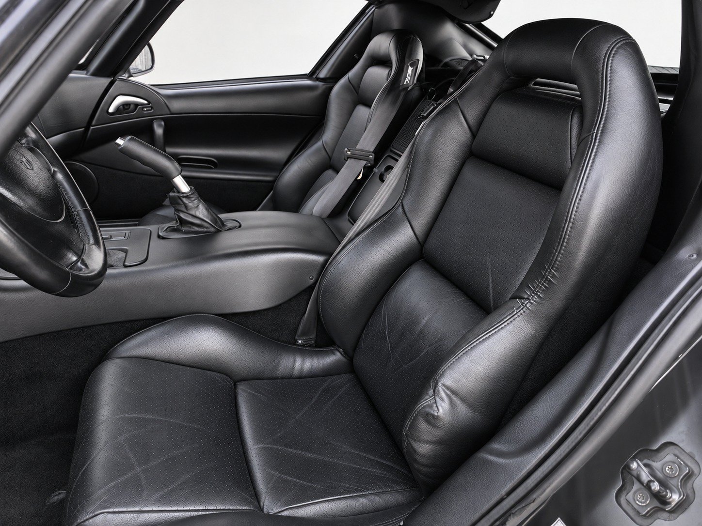 Used 2002 Dodge Viper GTS RWD image 8