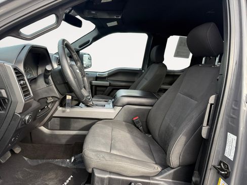 Used 2018 Ford F150 XLT w/ Equipment Group 302A Luxury image 10