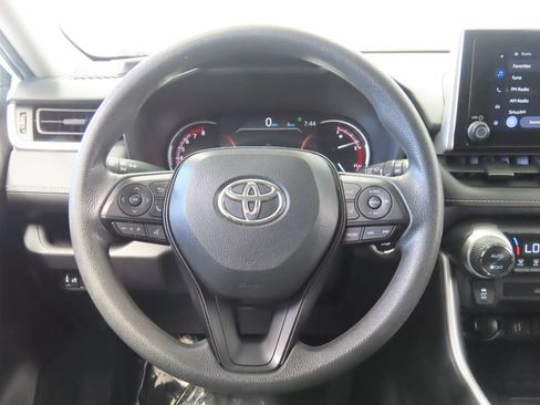 Used 2024 Toyota RAV4 XLE FWD image 11