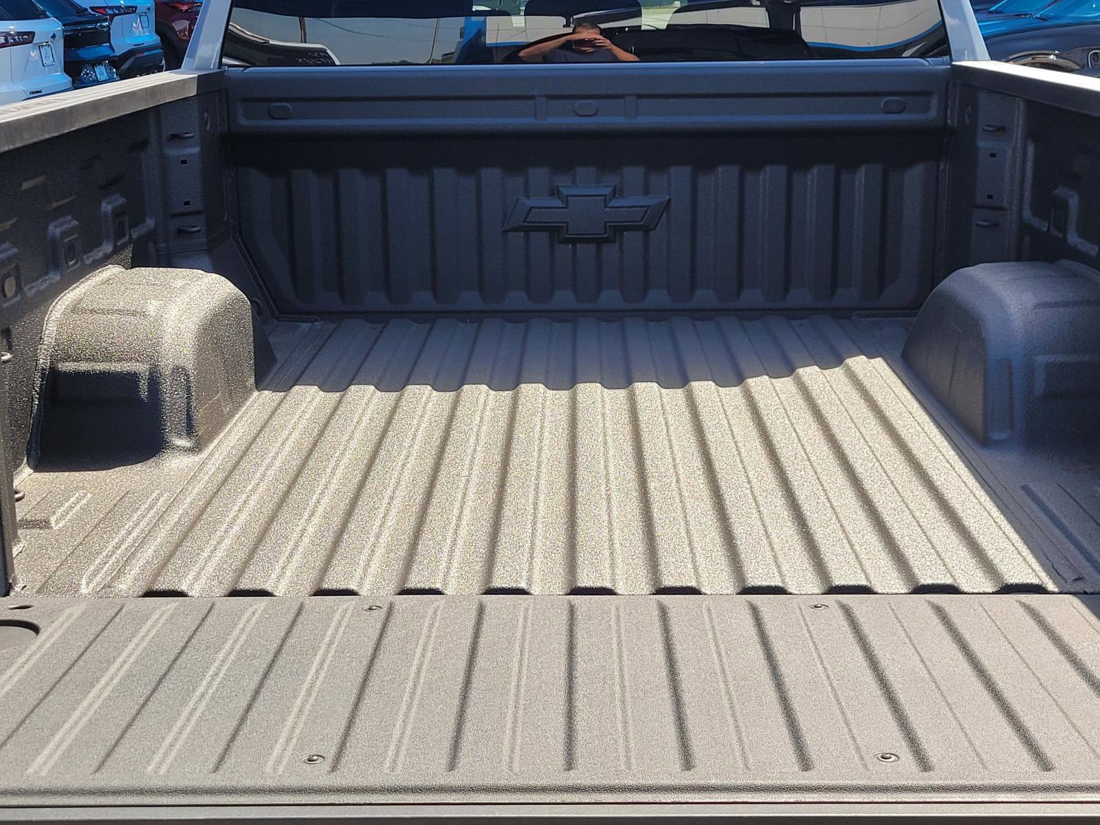 New 2026 Chevrolet Silverado 1500 RST AWD/4WD image 6