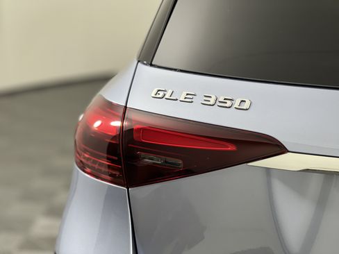 New 2026 Mercedes-Benz GLE 350 4MATIC image 12