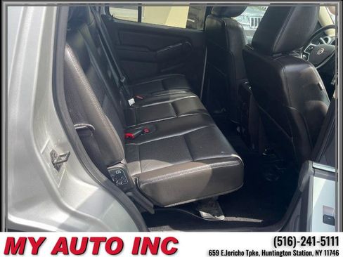Used 2010 Mercury Mountaineer AWD image 30