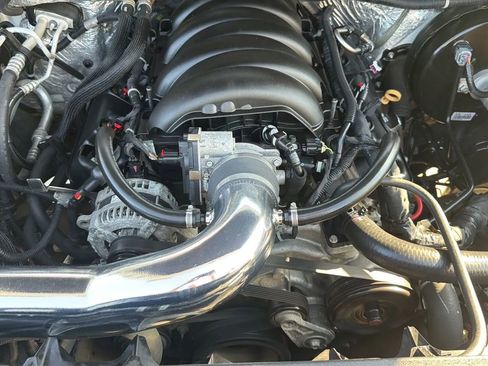 Used 2017 GMC Sierra 1500 Denali w/ Denali Ultimate Package AWD/4WD image 40