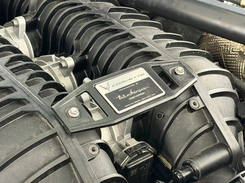 Used 2024 Chevrolet Corvette Z06 RWD image 38