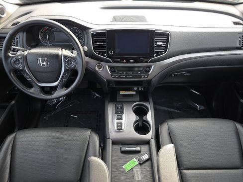Used 2023 Honda Ridgeline RTL-E image 13