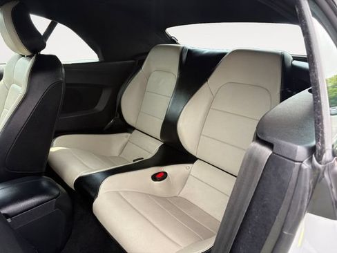 Used 2021 Ford Mustang Premium RWD image 13