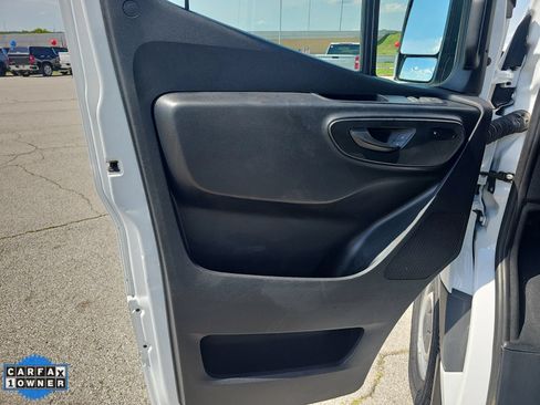 Used 2025 Mercedes-Benz Sprinter 2500 image 10