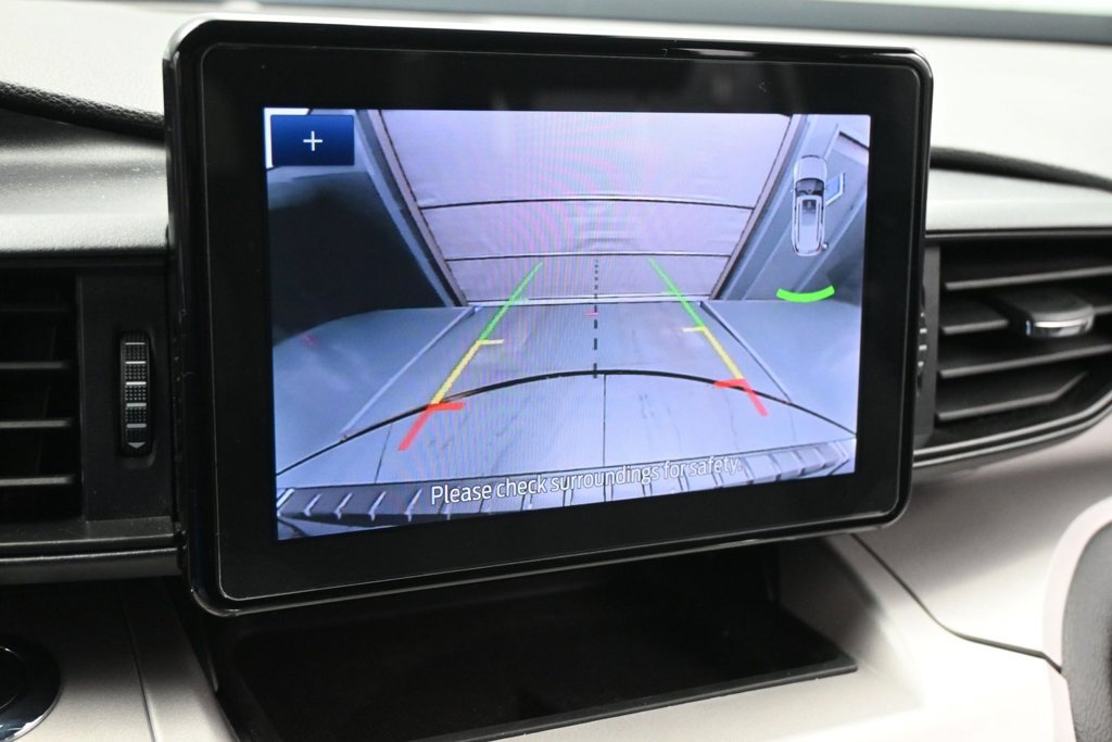 Used 2023 Ford Explorer XLT RWD image 15