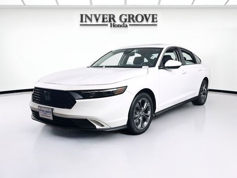 Used 2023 Honda Accord EX image 1