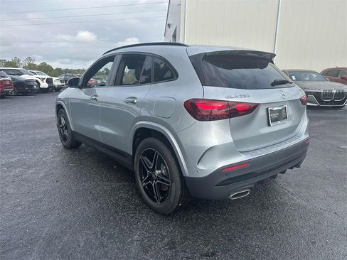 New 2025 Mercedes-Benz GLA 250 image 5