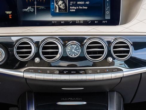 Used 2018 Mercedes-Benz Maybach S 560 4MATIC image 22