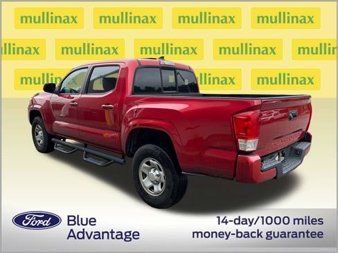 Used 2017 Toyota Tacoma SR w/ SR Convenience Package RWD image 3
