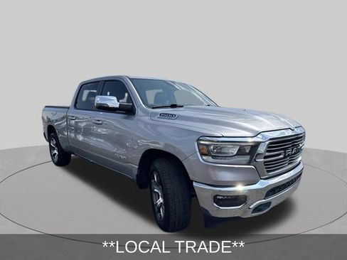 Used 2023 RAM 1500 Laramie AWD/4WD image 3