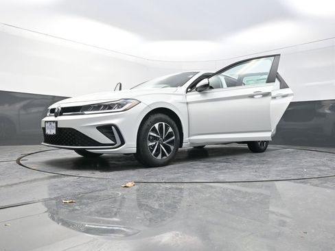 New 2026 Volkswagen Jetta S FWD image 31