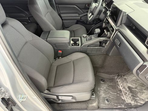 Used 2026 Toyota 4Runner SR5 RWD image 23