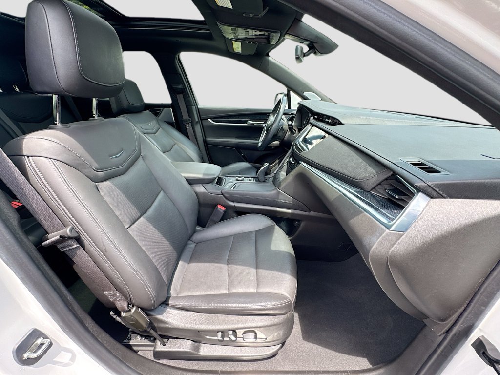 Used 2024 Cadillac XT5 Premium Luxury FWD image 31