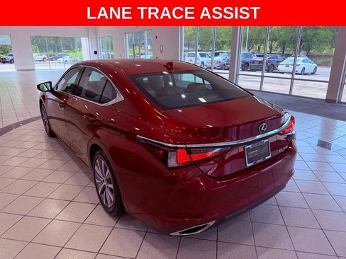 Used 2021 Lexus ES 350 w/ Accessory Package FWD image 5