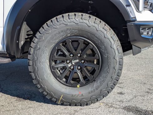 New 2025 Ford F150 Raptor image 12