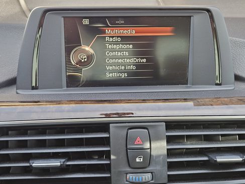 Used 2016 BMW 320i 320i image 19