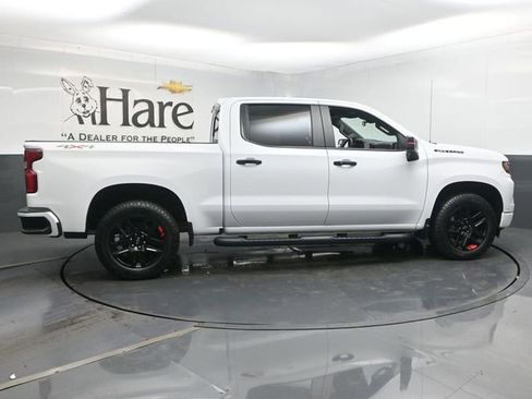 Used 2024 Chevrolet Silverado 1500 RST w/ Redline Edition AWD/4WD image 36