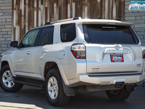 Used 2020 Toyota 4Runner SR5 Premium AWD/4WD image 4