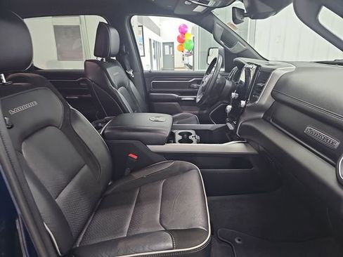 Used 2023 RAM 1500 Laramie AWD/4WD image 28