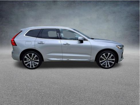 Used 2023 Volvo XC60 B5 Ultimate w/ Protection Package Premier FWD image 8