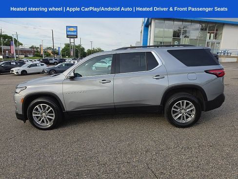 Used 2023 Chevrolet Traverse LT AWD/4WD image 6