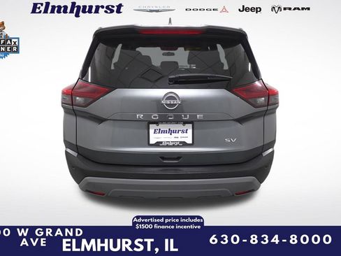 Used 2023 Nissan Rogue SV image 4