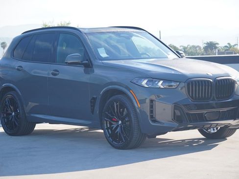 New 2026 BMW X5 sDrive40i w/ Executive Package image 3