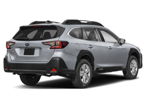 Used 2025 Subaru Outback AWD/4WD image 2