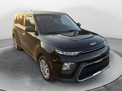 Used 2022 Kia Soul LX