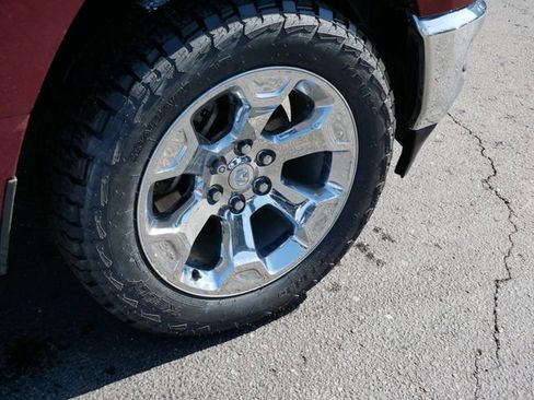 Used 2019 RAM 1500 Big Horn image 12