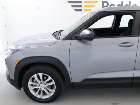 Used 2023 Chevrolet TrailBlazer LS image 4