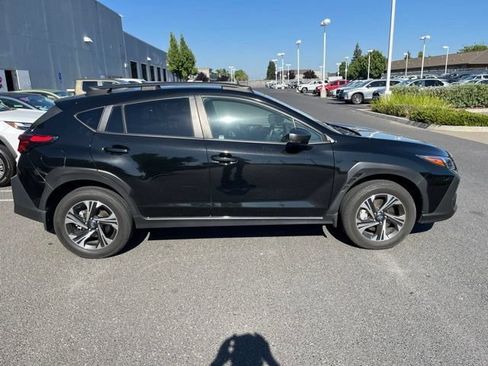 Used 2024 Subaru Crosstrek 2.0i Premium AWD/4WD image 4