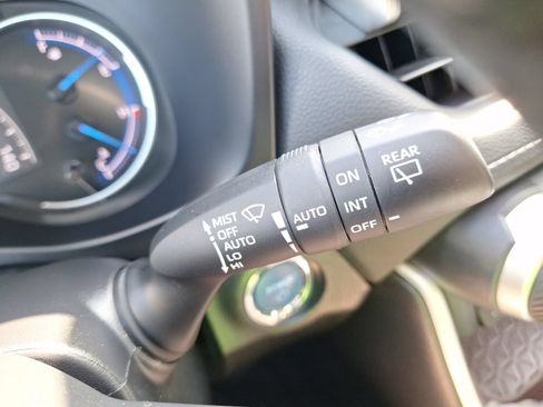 Used 2021 Toyota RAV4 Limited w/ Limited Grade Weather Package AWD/4WD image 25