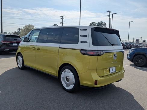 New 2025 Volkswagen ID. Buzz 1st Edition image 5