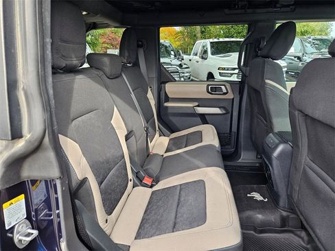 Used 2021 Ford Bronco Wildtrak image 16