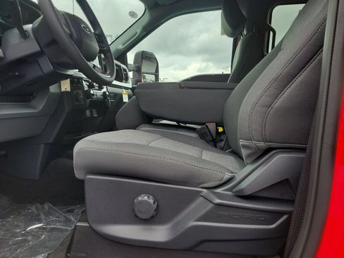 New 2026 Ford F250 XL w/ STX Appearance Package AWD/4WD image 19